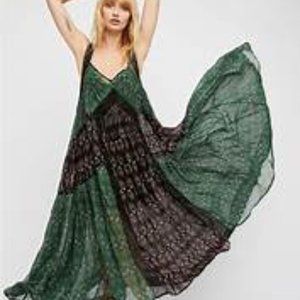RARE!!!Free People We Broke Free Printed Flowy Chiffon Sheer Maxi Dress Size L
